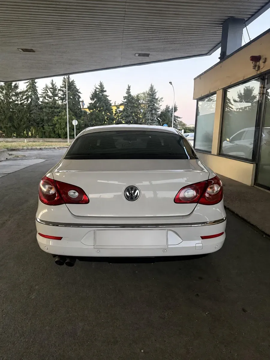 Volkswagen Passat Cc 2009 photo 3
