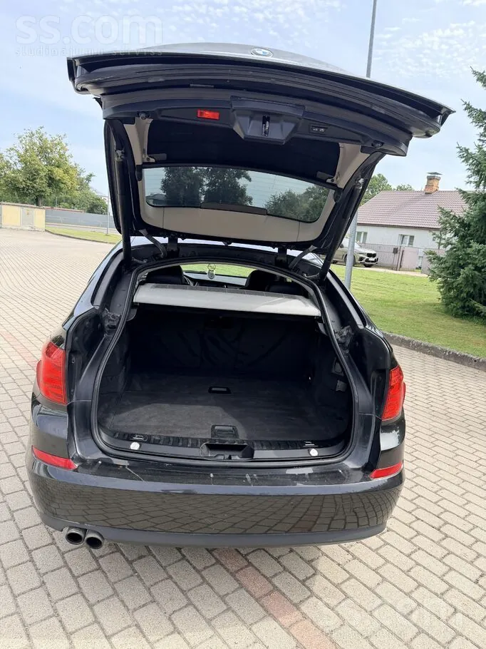 BMW 530 2011 photo 5