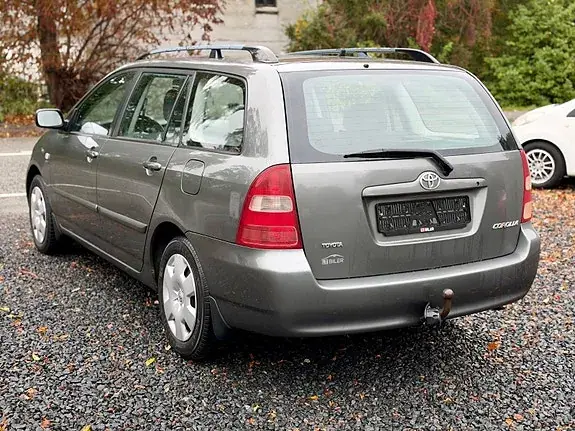 Toyota Corolla 2003 photo 4
