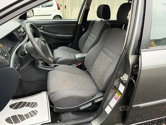 Toyota Corolla 2003 photo 5