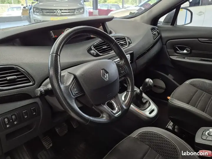 Renault Scenic 2016 photo 4