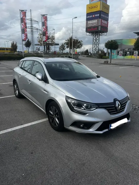 Renault Mégane Grandtour 2017 photo 2