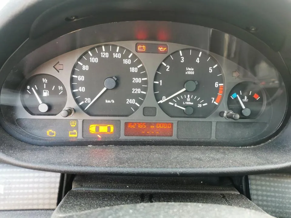 BMW 325Xi Touring