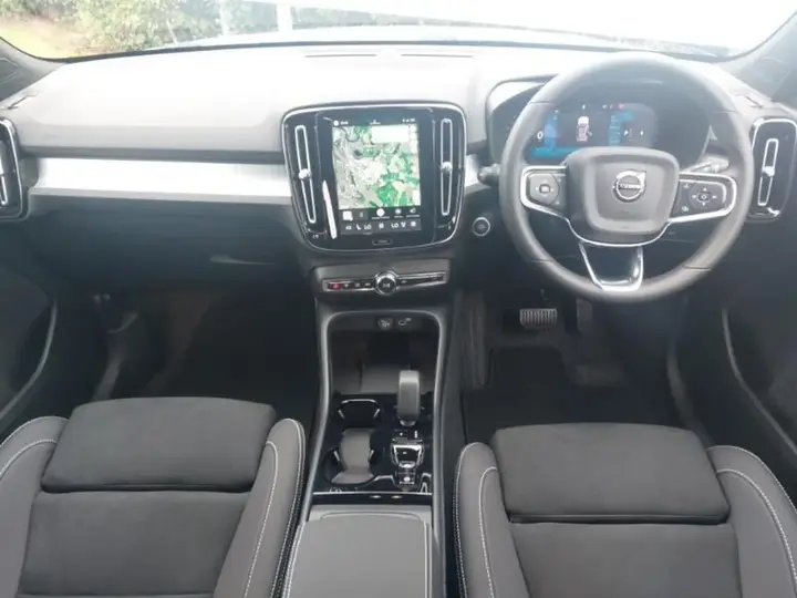 Volvo Xc40 2026 photo 3
