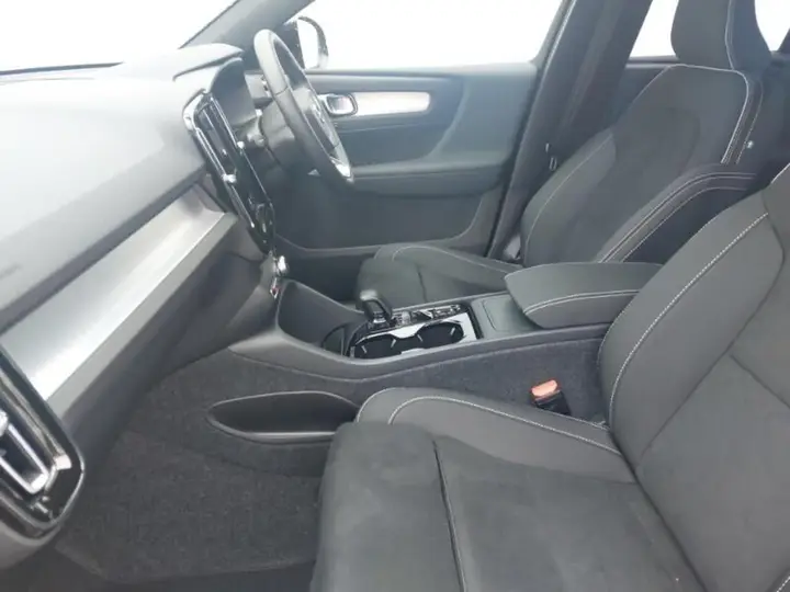 Volvo Xc40 2026 photo 5