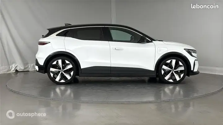 Renault Megane 2022 photo 4