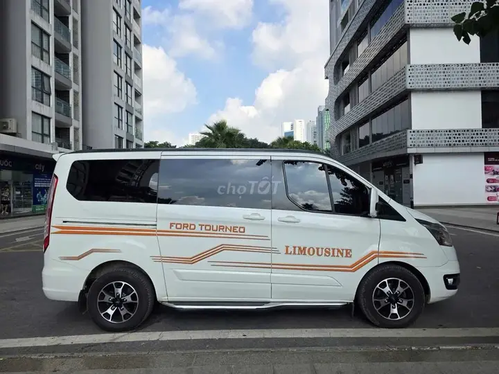 Ford Tourneo