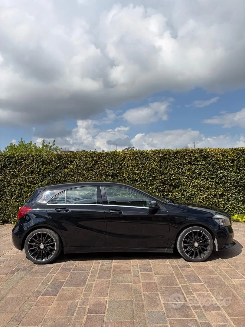 Mercedes-Benz A