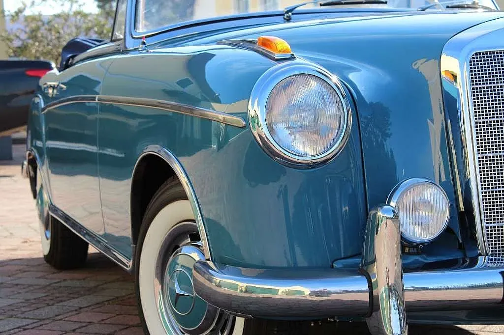Mercedes-Benz S-Class 1958 photo 3