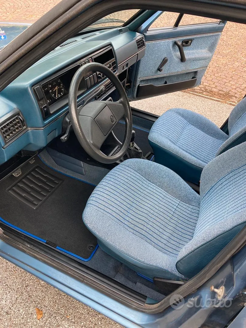 Volkswagen Golf 1984 photo 5