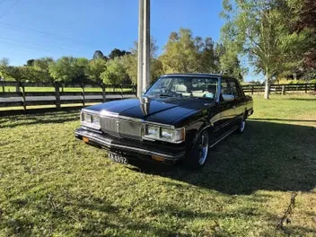 Toyota Crown 1981 photo 5