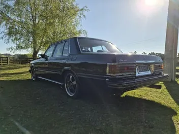 Toyota Crown 1981 photo 4