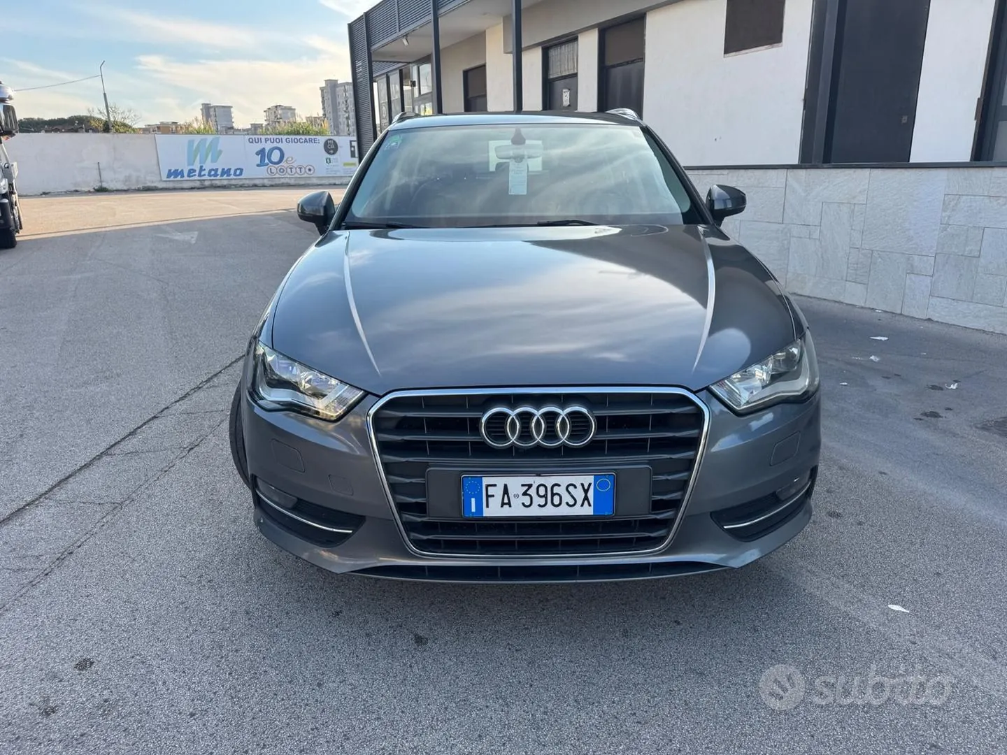 Audi A3 2015 photo 3
