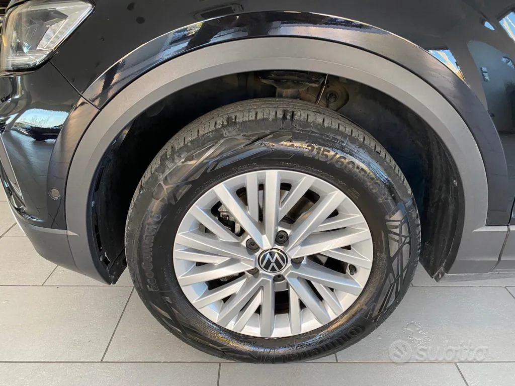 Volkswagen T-Roc 2023 photo 4