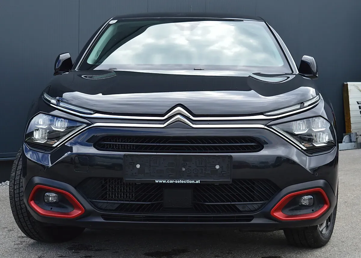 Citroen C4 2021 photo 2