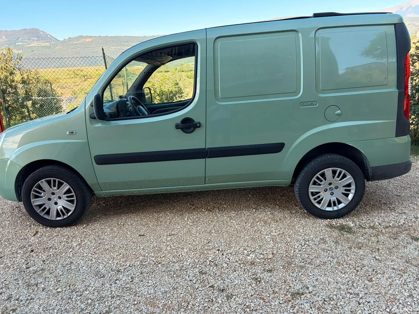 Fiat Doblò 2005 photo 2