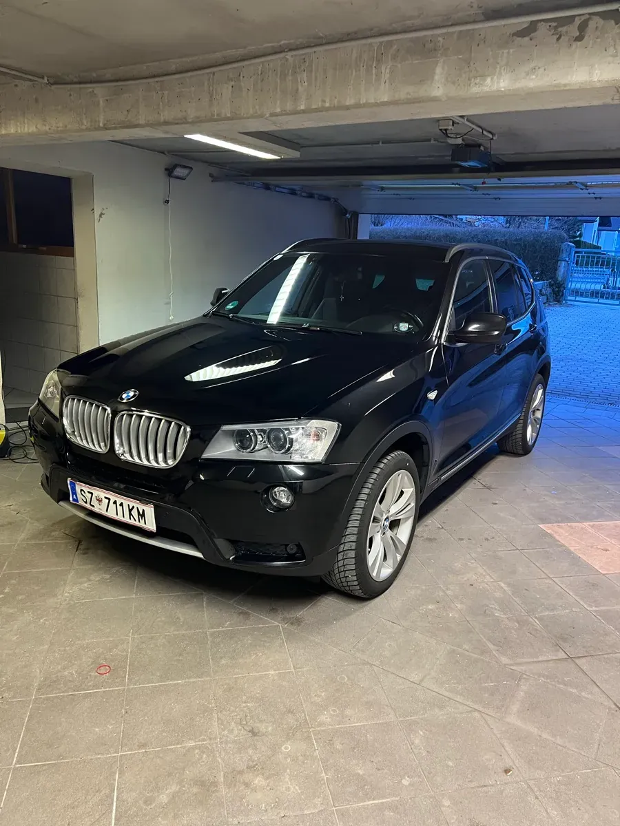 BMW X3 2013 photo 2