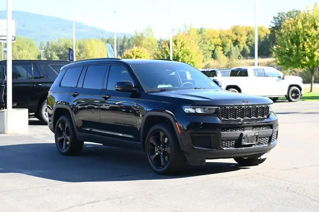 Jeep Grand Cherokee L 2024 photo 5