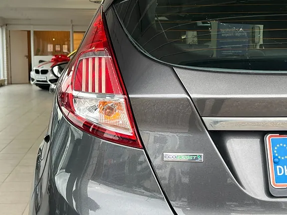 Ford Fiesta 2015 photo 5