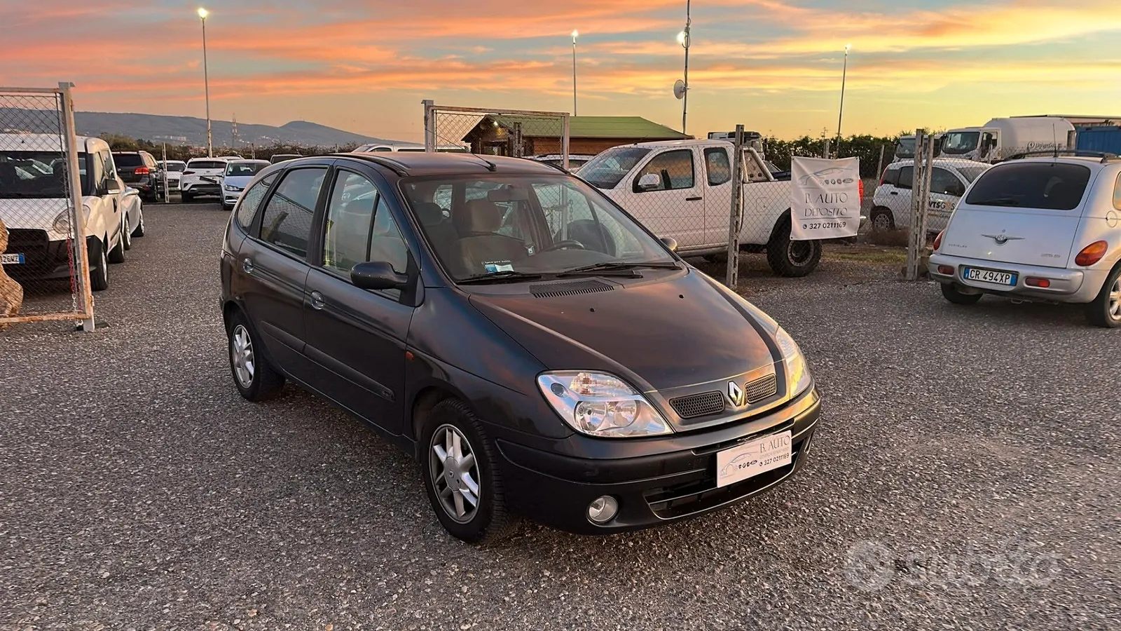 Renault Megane Scenic 2002 photo 5