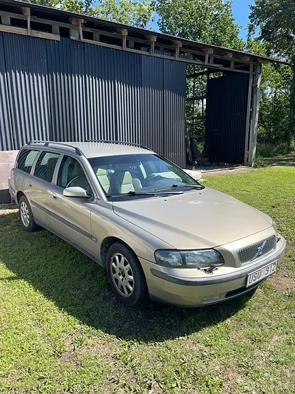 Volvo V70