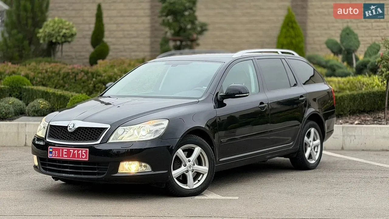 Skoda Octavia 2010 photo 4