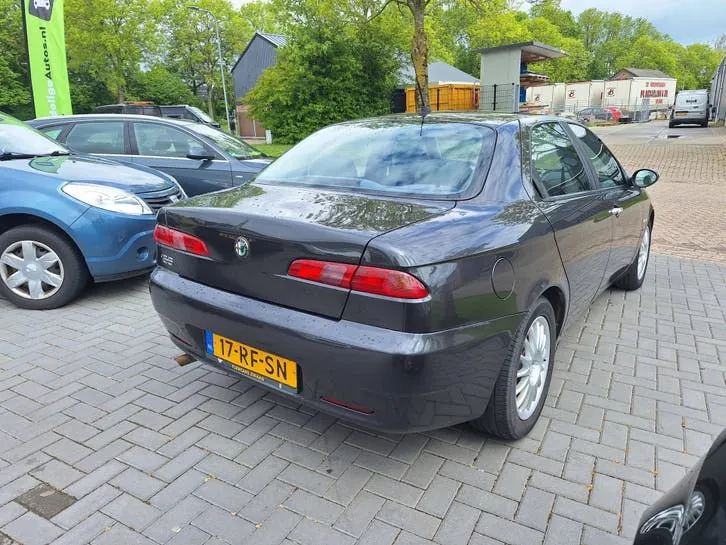 Alfa Romeo 156 2005 photo 3
