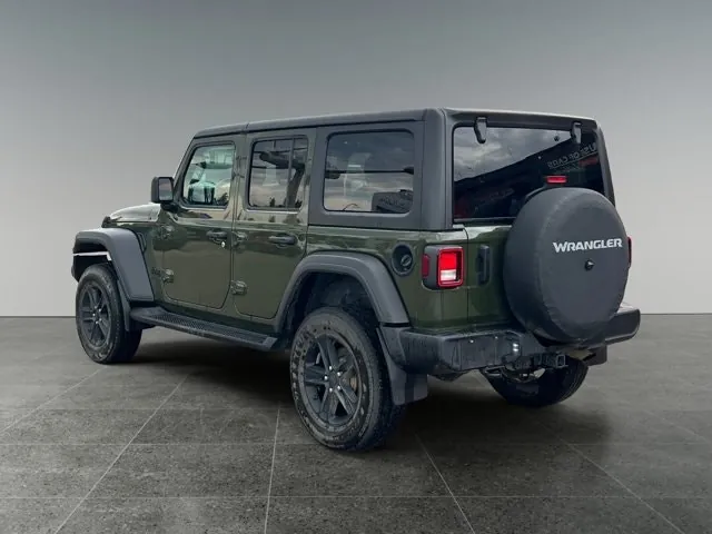 Jeep Wrangler 2022 photo 4