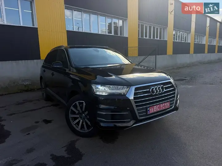 Audi Q7