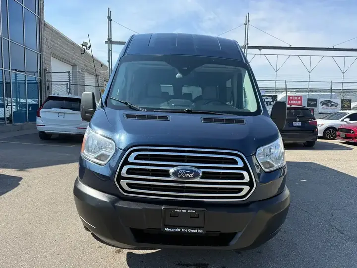 Ford Transit 2019 photo 2