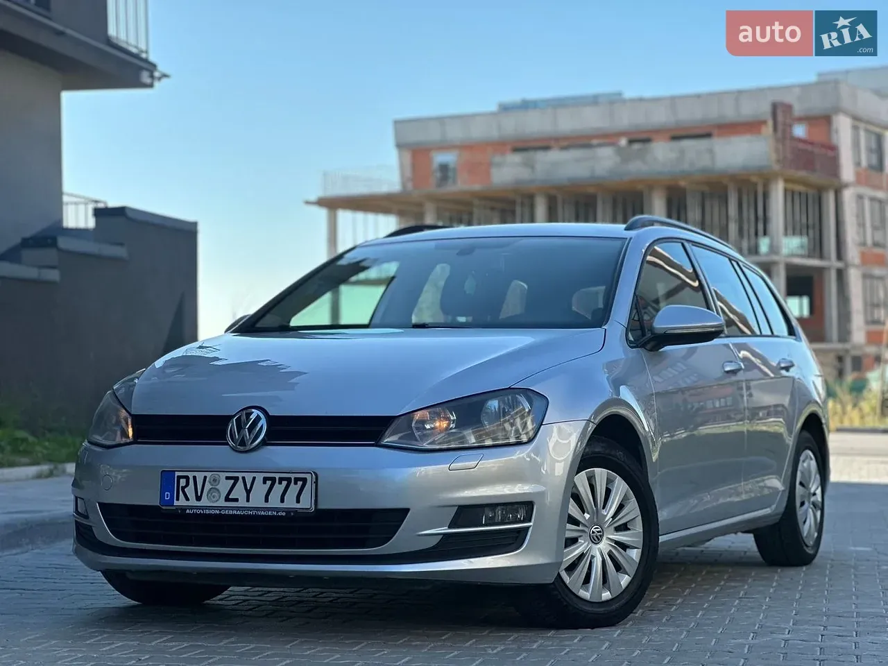 Volkswagen Golf 2013 photo 3