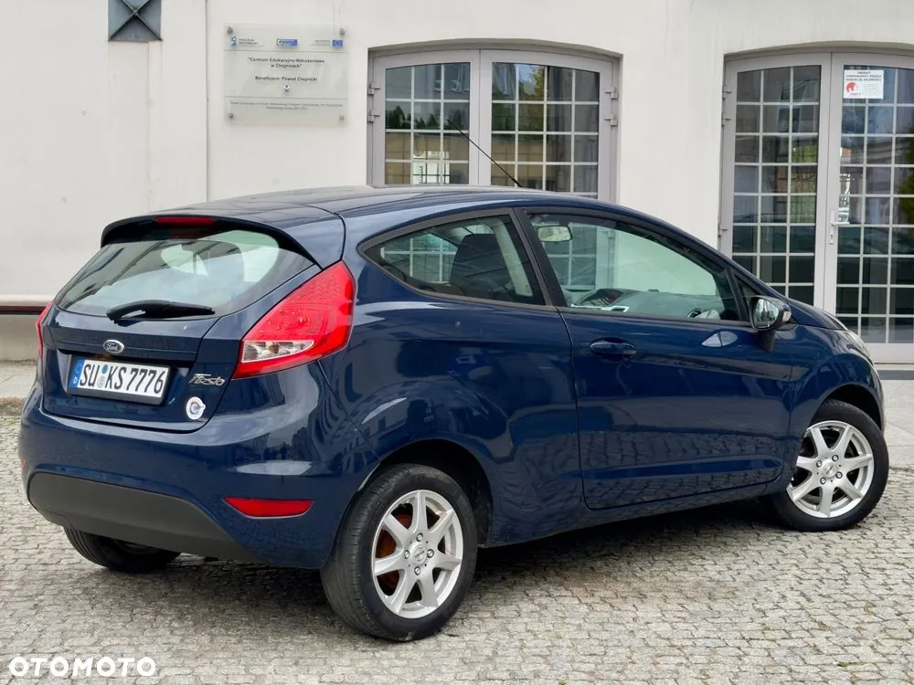 Ford Fiesta 2011 photo 5