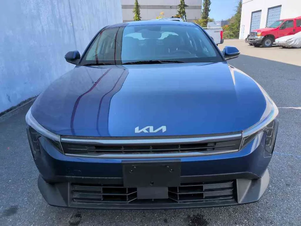 Kia K4 2025 photo 2