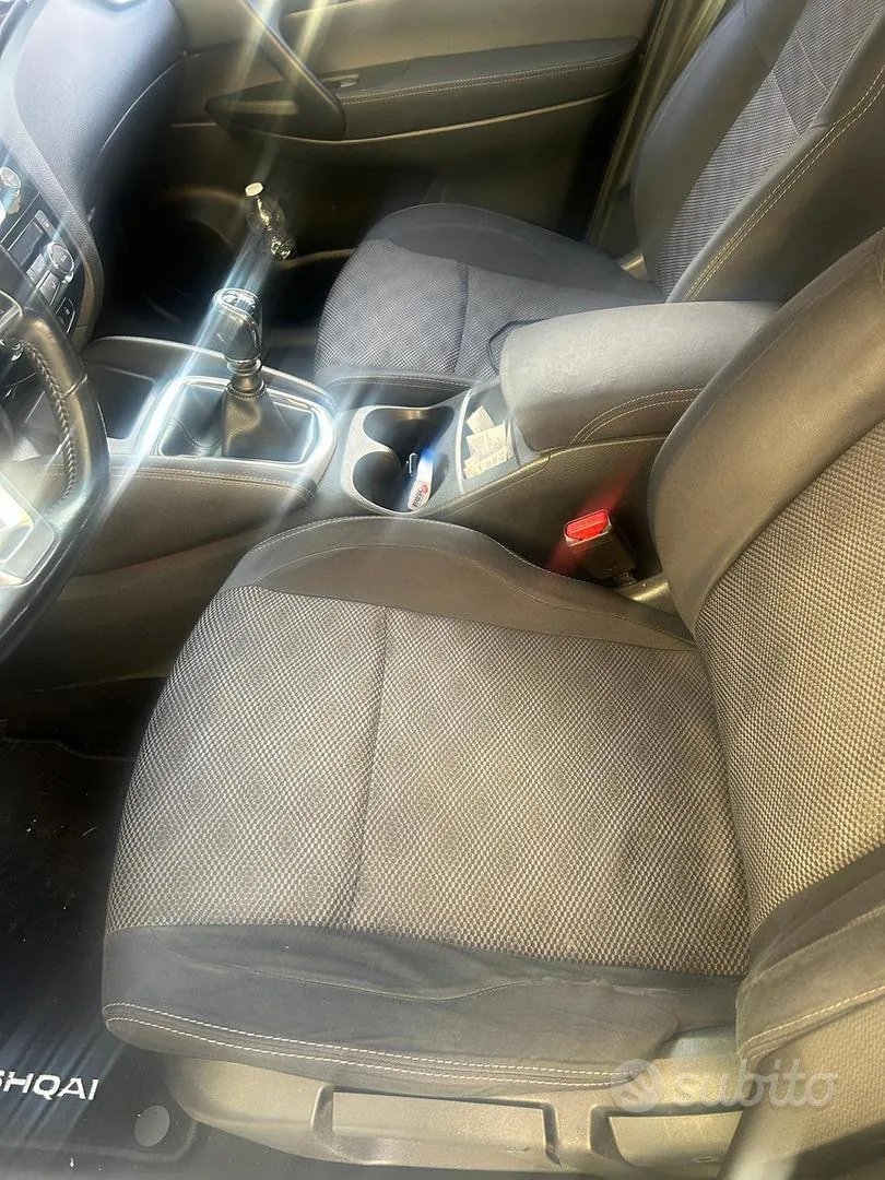 Nissan Qashqai 2015 photo 3