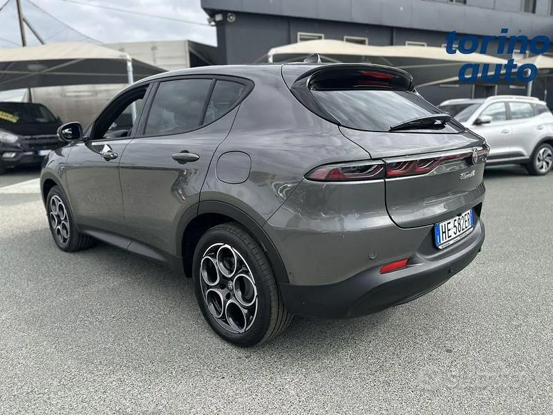 Alfa Romeo Tonale 2026 photo 5