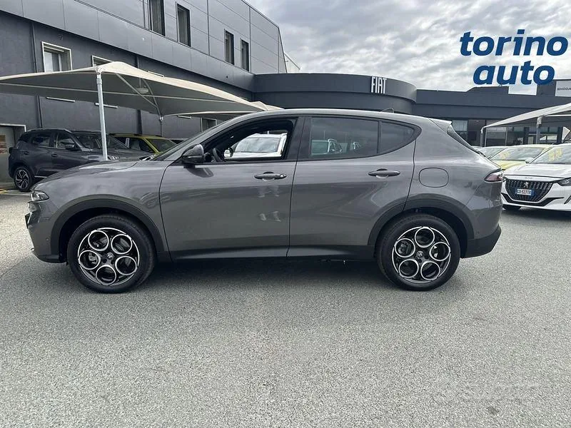 Alfa Romeo Tonale 2026 photo 4