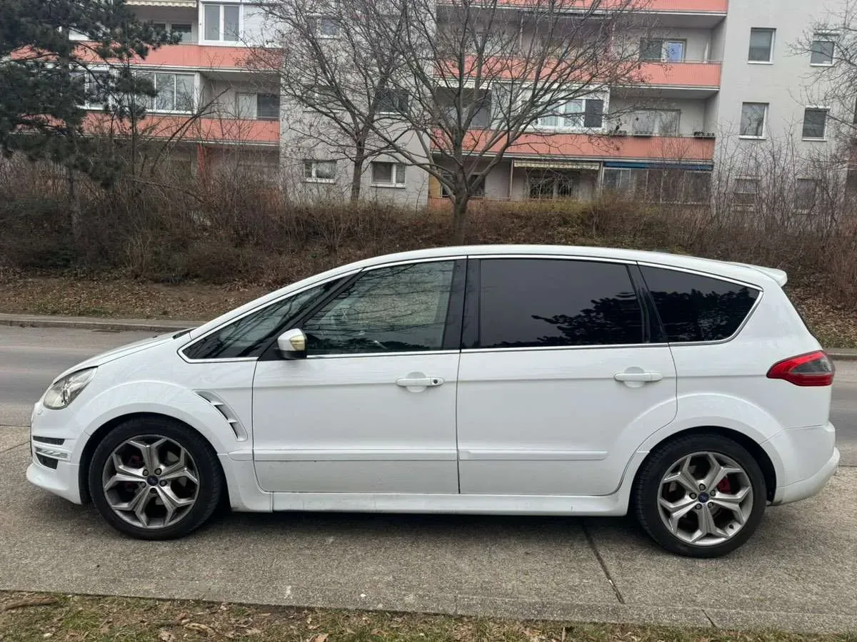 Ford S-Max 2011 photo 3
