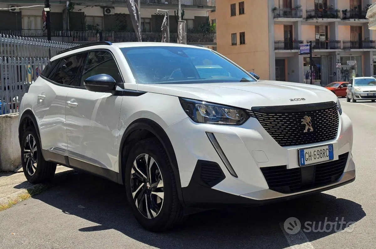 Peugeot 2008 2022 photo 3