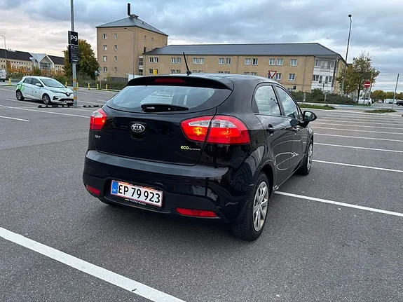 Kia Rio 2014 photo 5