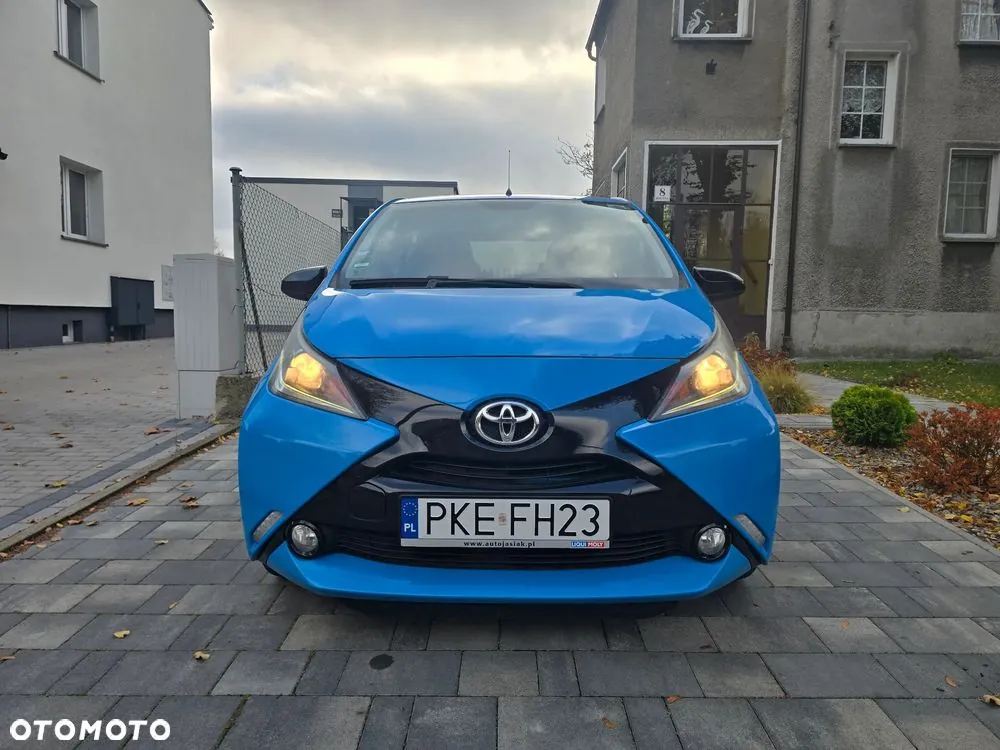 Toyota Aygo 2015 photo 2