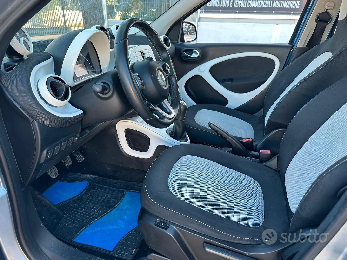 Smart Forfour 2017 photo 3