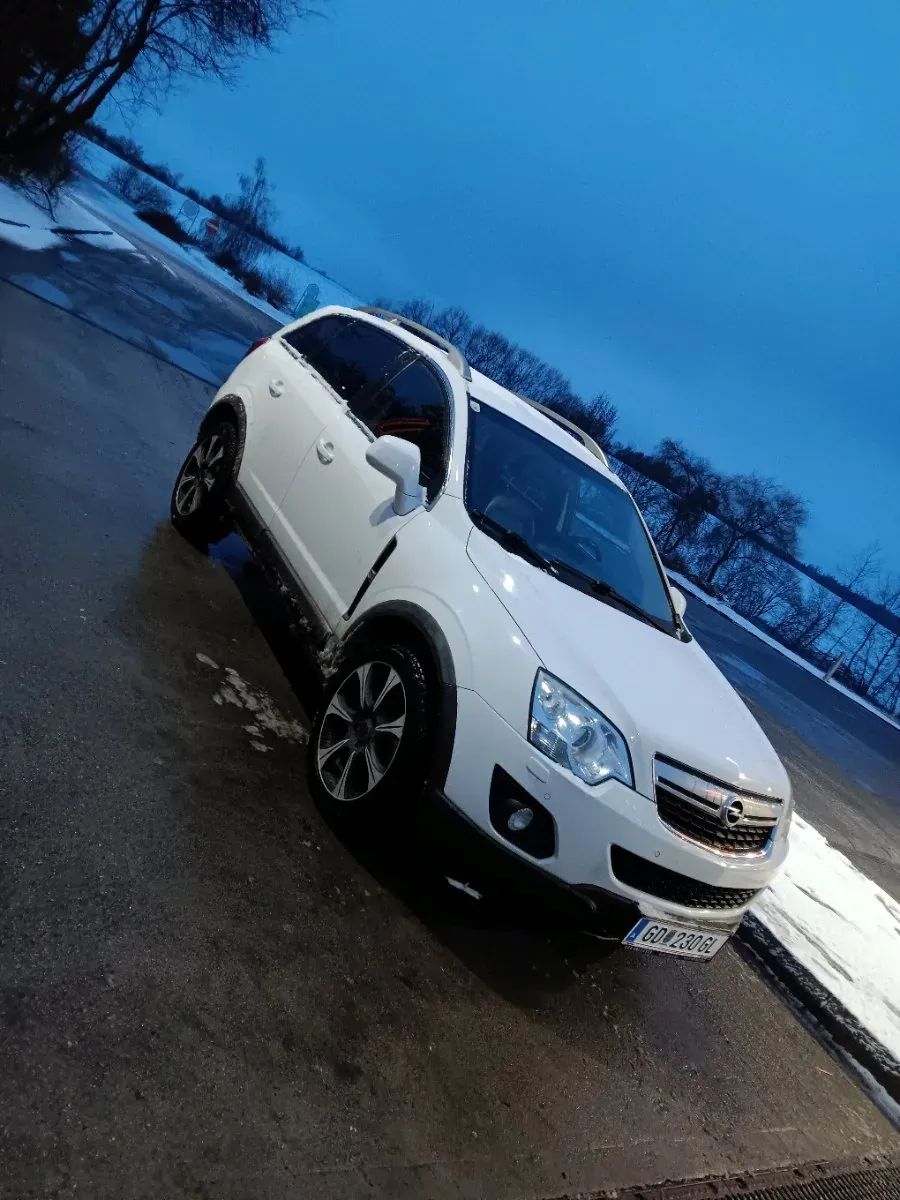 Opel Antara 2012 photo 3