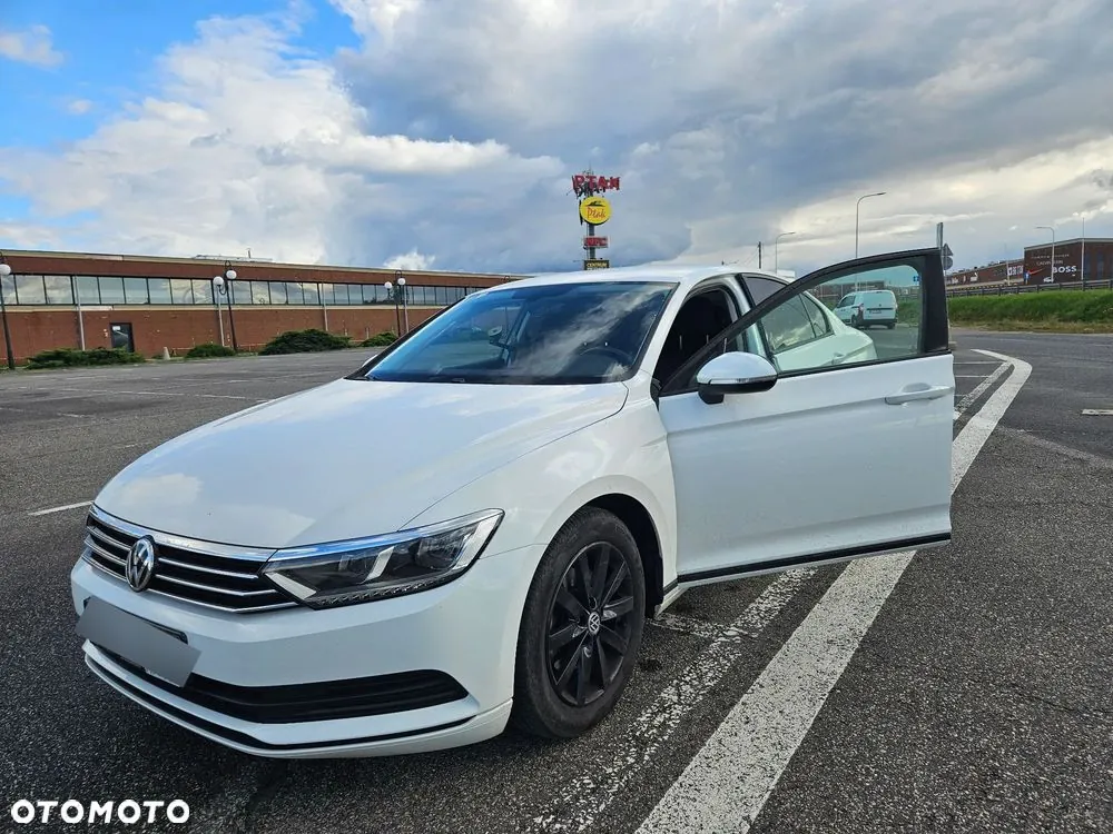 Volkswagen Passat 2019 photo 5
