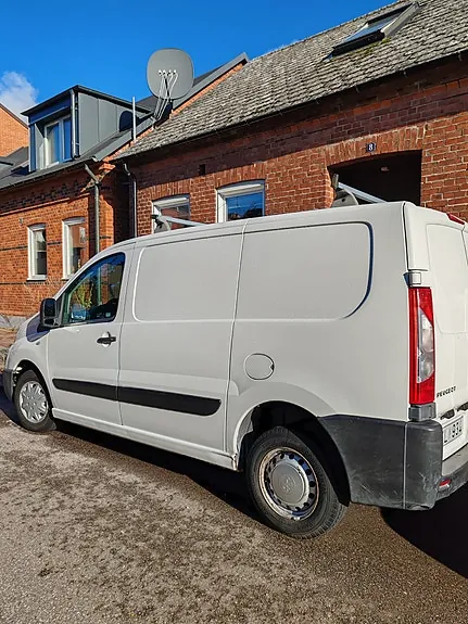 Peugeot Expert 2009 photo 2