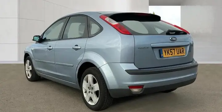 Ford Focus 2007 photo 2