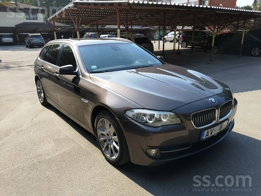 BMW 525 2011 photo 4