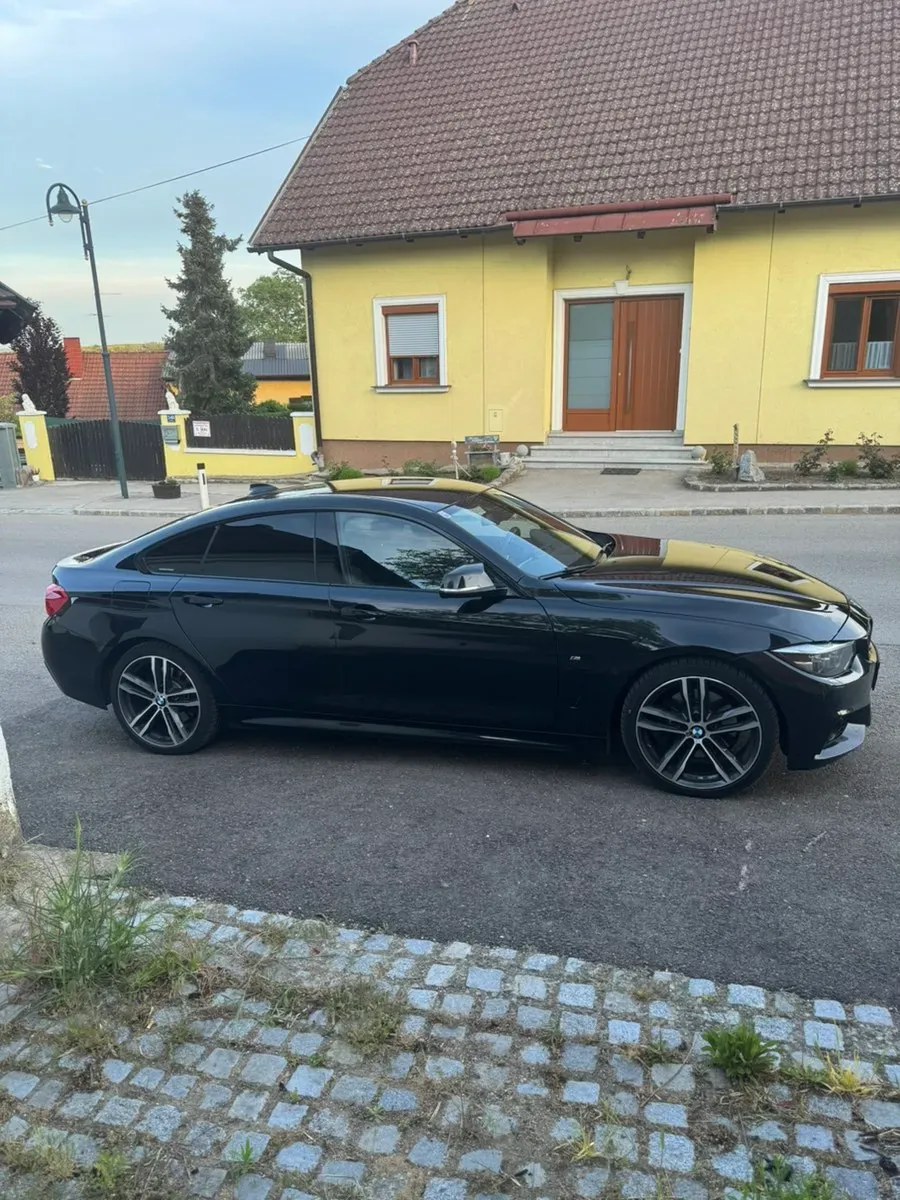 BMW 4 Series 2018 photo 2