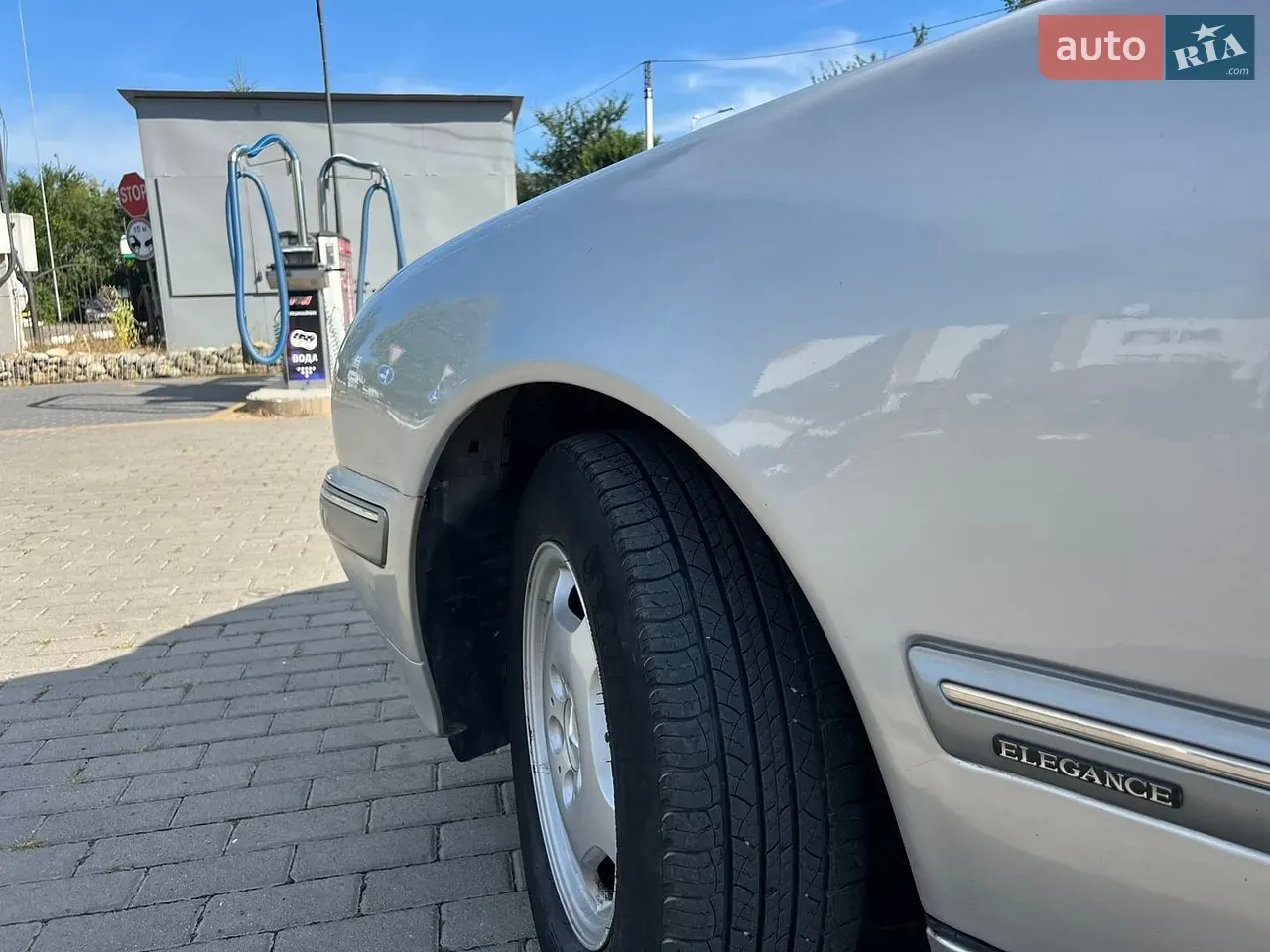 Mercedes-Benz E-Class 2000 photo 4
