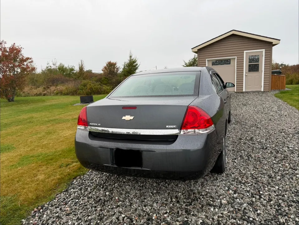 Chevrolet Impala 2011 photo 4