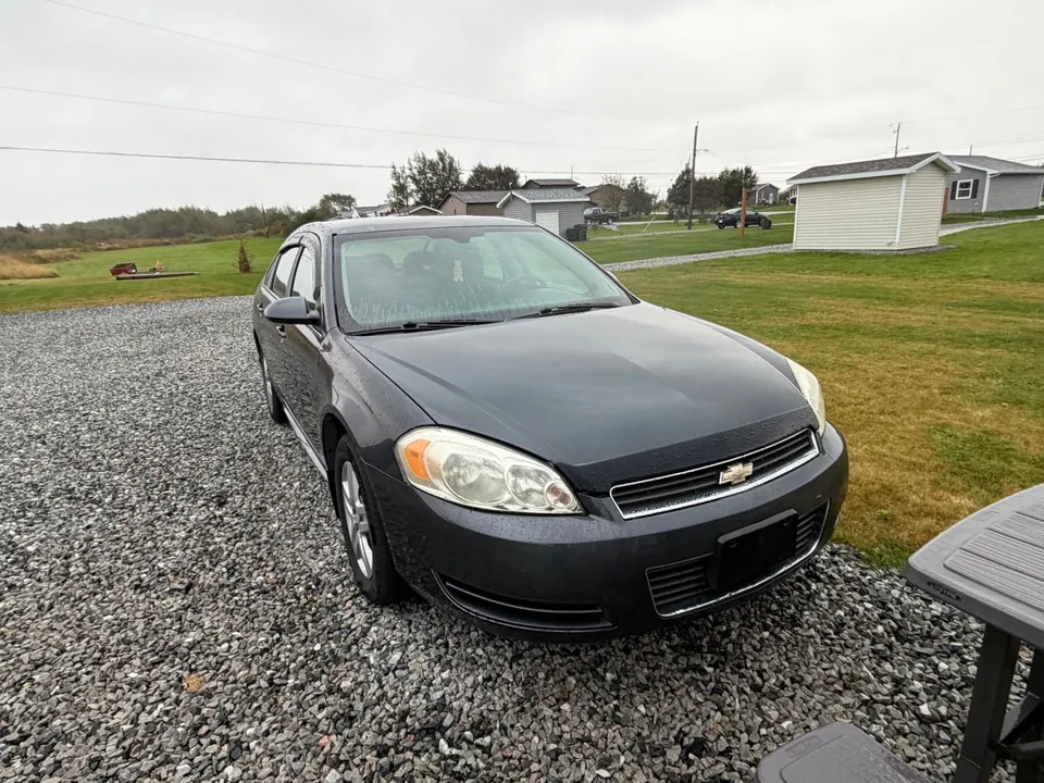 Chevrolet Impala 2011 photo 3